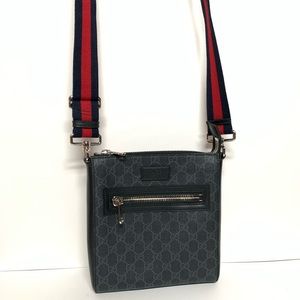 Gucci crossbody messenger bag
